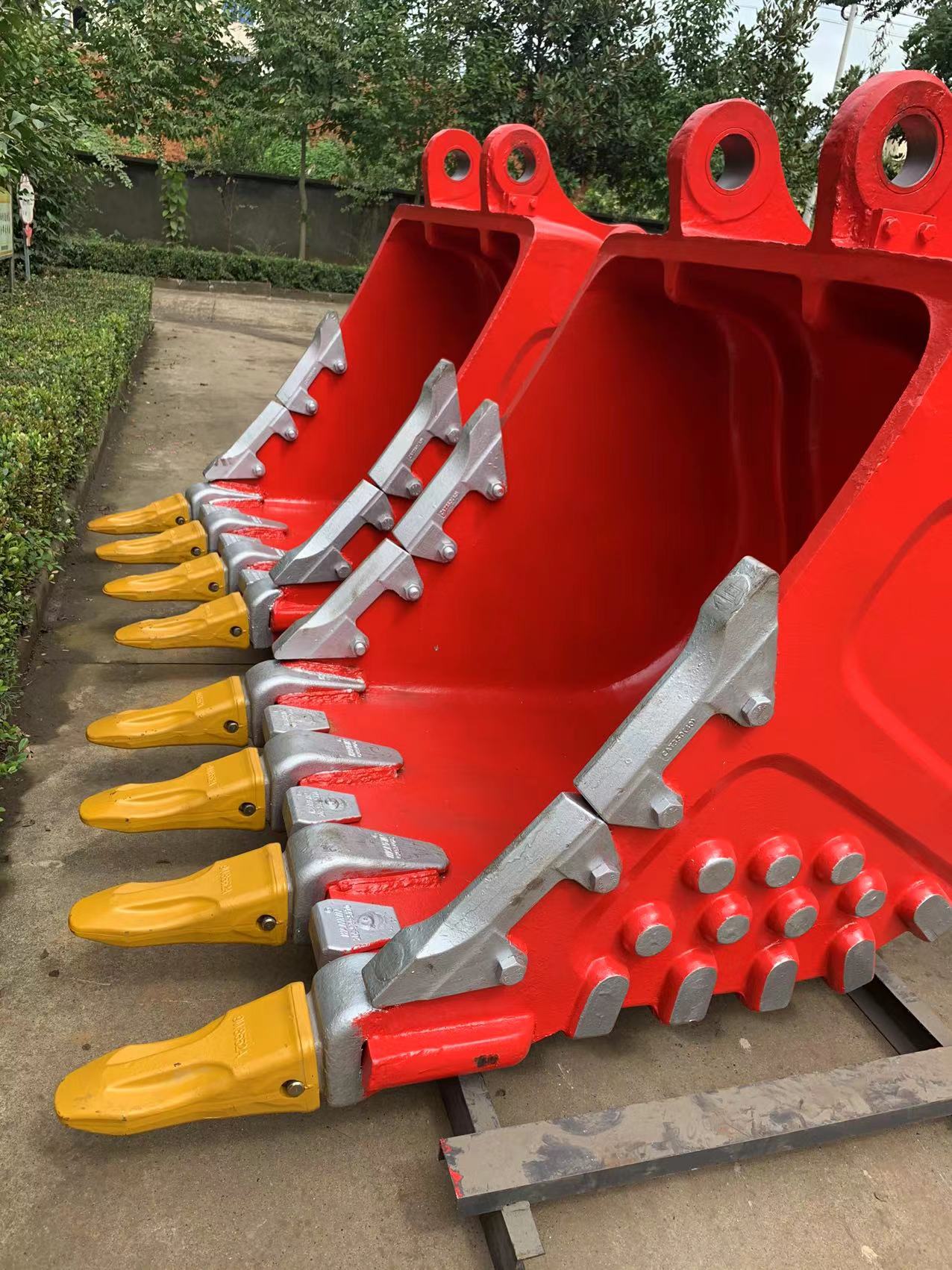 cf0ea030-c633-4fd5-acea-2d483961acc4