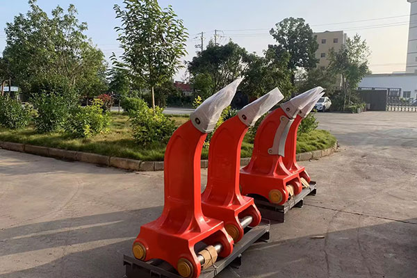 整体铸造松土器